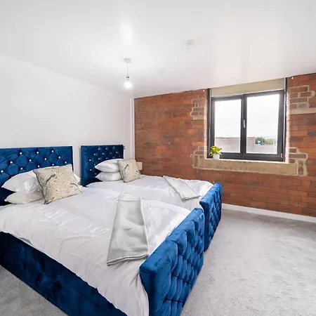 Cooperate Retreat 2-bedroom Gem In Bradford 10 Mins To Town Bradford (West Yorkshire)